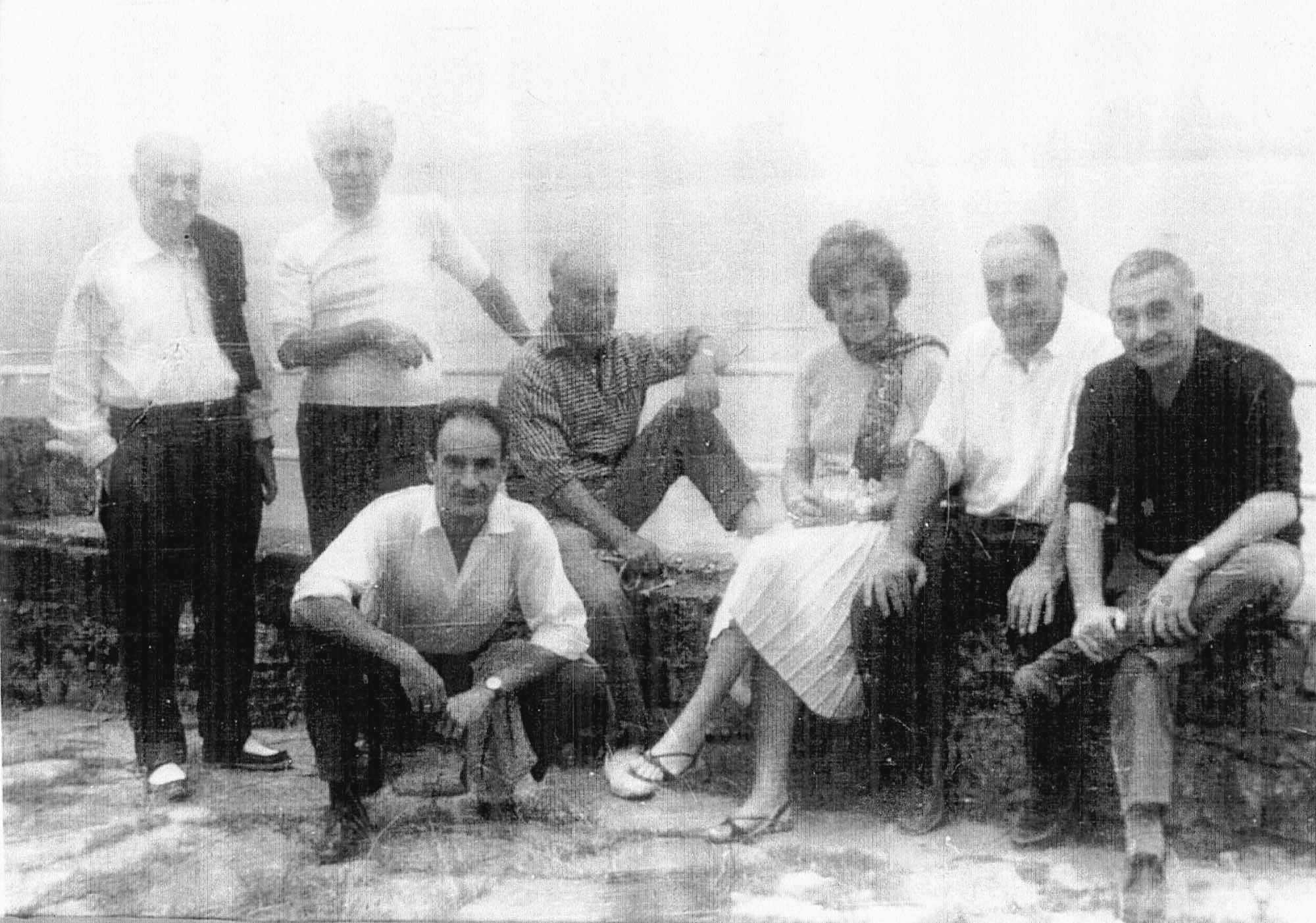 Con Gaspar Montes Iturrioz, Benjam&iacute;n Palencia, Eduardo Chillida, Luis Vallet, Manolo Montes y Jorge Oteiza.